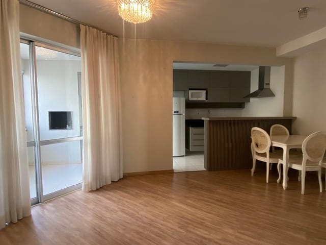Apartamento com 105m² 3 quartos e 2 banheiros, à venda, no bairro Gleba Palhano em Londrina