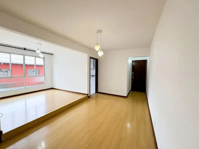 Apartamento 3 quartos e 2 banheiros, à venda, no bairro Água Verde em Curitiba