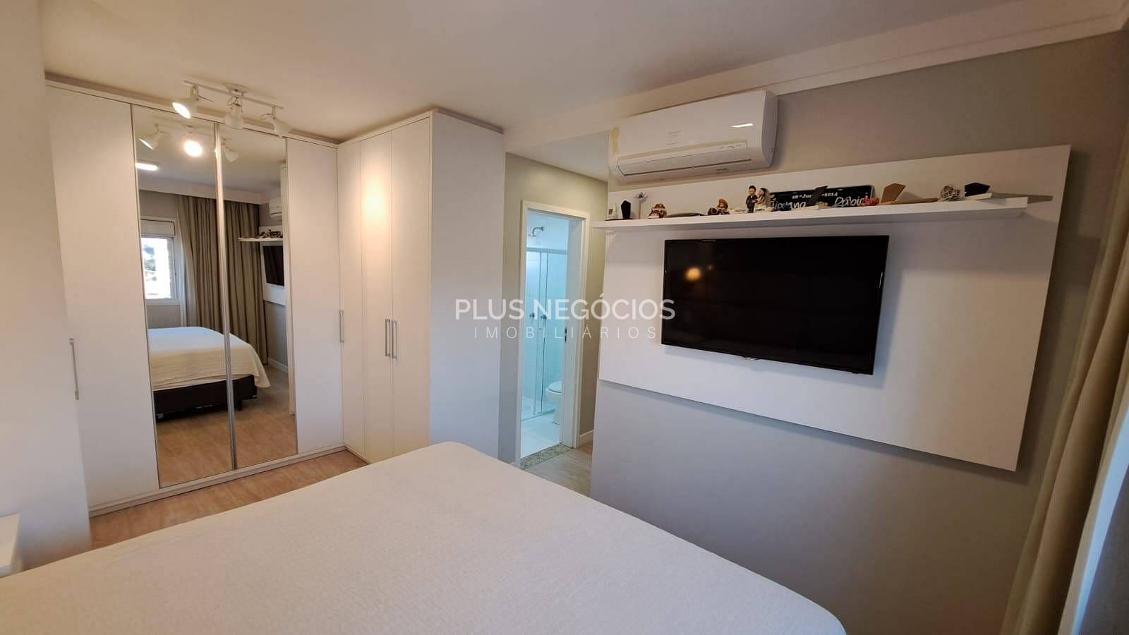 Apartamento à venda com 3 quartos, 96m² - Foto 11