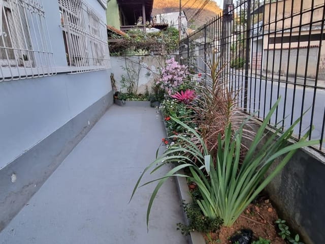 Apartamento 2 quartos e 1 banheiro, à venda, no bairro Itamarati em Petrópolis