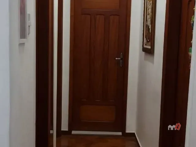 Apartamento 2 quartos e 1 banheiro, à venda, no bairro Itamarati em Petrópolis