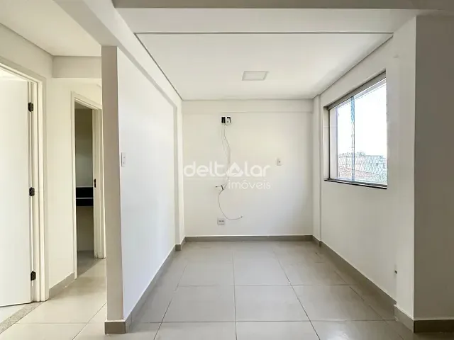 Apartamento com 76m² 3 quartos e 1 banheiro, para alugar, no bairro Candelária em Belo Horizonte