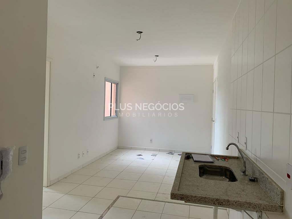 Apartamento à venda com 2 quartos, 42m² - Foto 8