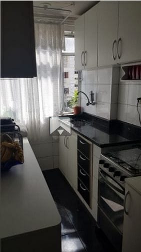 Apartamento à venda com 2 quartos, 62m² - Foto 12