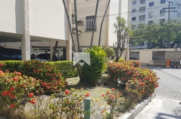 Apartamento à venda com 2 quartos, 62m² - Foto 16