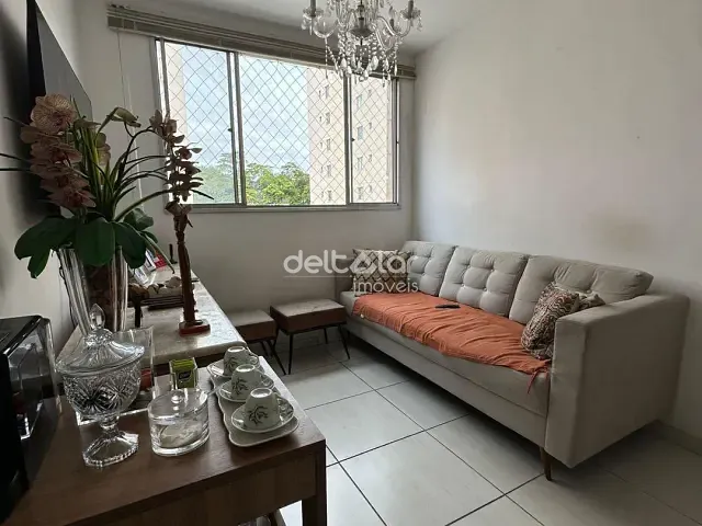 Apartamento 3 quartos e 2 banheiros, à venda, no bairro Planalto em Belo Horizonte