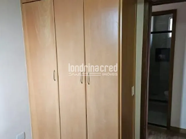 Apartamento 3 quartos e 2 banheiros, à venda, no bairro Residencial Village Champagnat em Londrina
