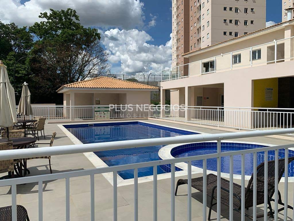 Apartamento à venda com 2 quartos, 42m² - Foto 2
