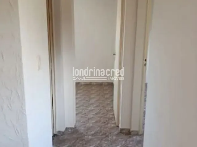 Apartamento 2 quartos e 1 banheiro, à venda, no bairro Condomínio Residencial Itaoca III em Londrina