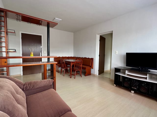 Foto do Apartamento - Apartamento mobiliado à venda no Beverly Hills, Centro: 52 m², 1 quarto, andar alto com vista privilegiada, próximo à UCPel. | UP Imóveis