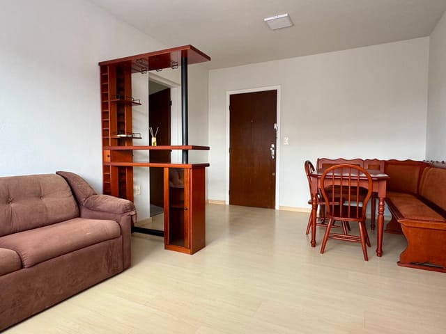 Foto do Apartamento - Apartamento mobiliado à venda no Beverly Hills, Centro: 52 m², 1 quarto, andar alto com vista privilegiada, próximo à UCPel. | UP Imóveis