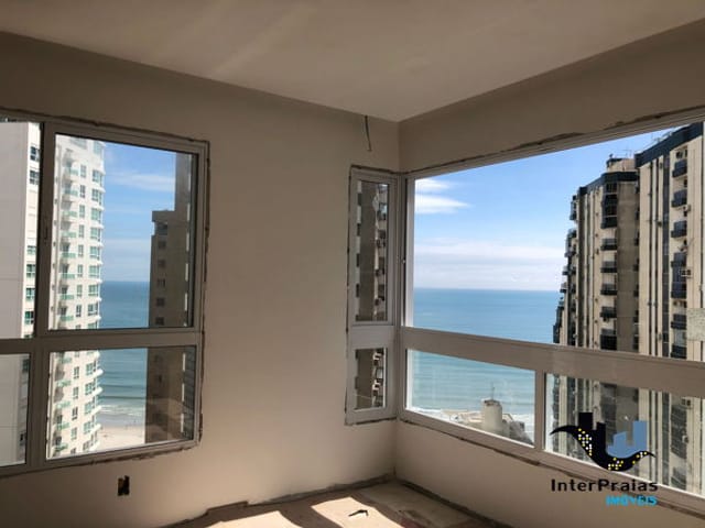 Apartamento com 363m², à venda, no bairro Centro em Balneário Camboriú
