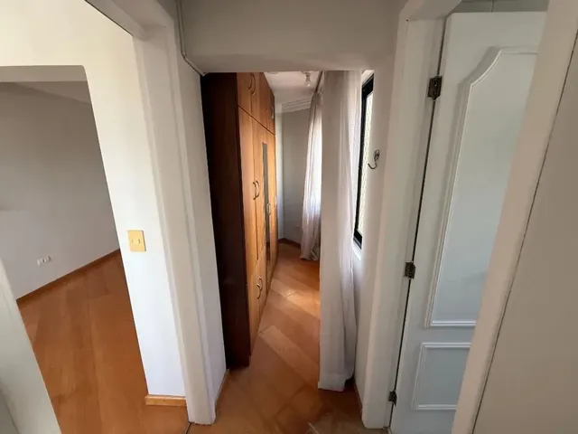 Apartamento 1 quarto e 1 banheiro, para alugar, no bairro Bigorrilho em Curitiba