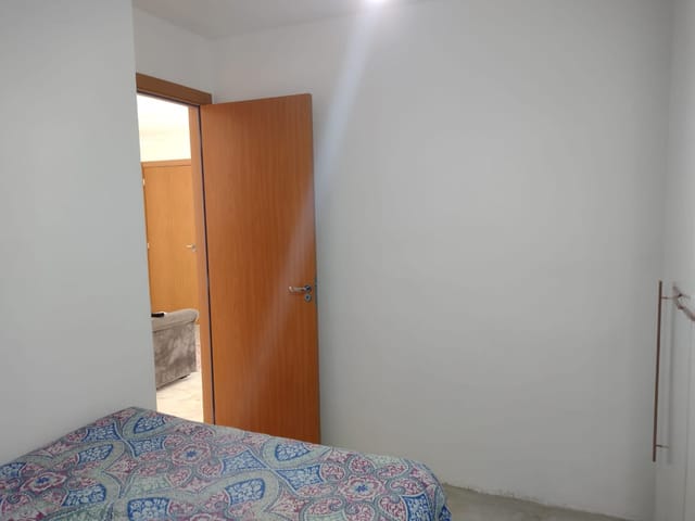 Apartamento 2 quartos e 1 banheiro, à venda, no bairro Loteamento Jardim Ana Maria em Pindamonhangaba