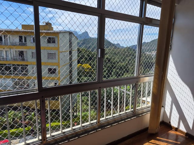 Apartamento 2 quartos e 1 banheiro, para alugar, no bairro Quitandinha em Petrópolis