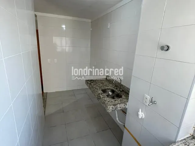 Apartamento 2 quartos e 1 banheiro, à venda, no bairro Condomínio Lago Melville em Londrina