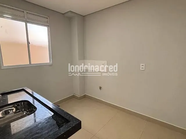 Apartamento com 71m² 2 quartos e 1 banheiro, à venda, no bairro SPAZIO LA TRAVIATA em Londrina