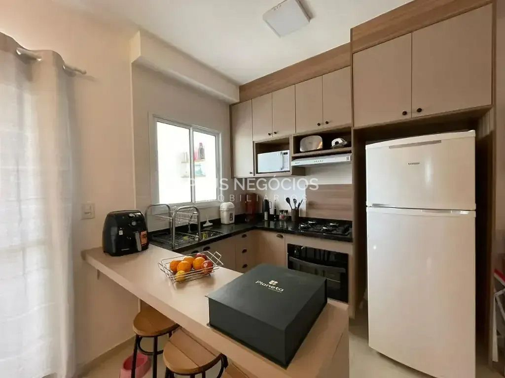 Apartamento à venda com 2 quartos, 73m² - Foto 3