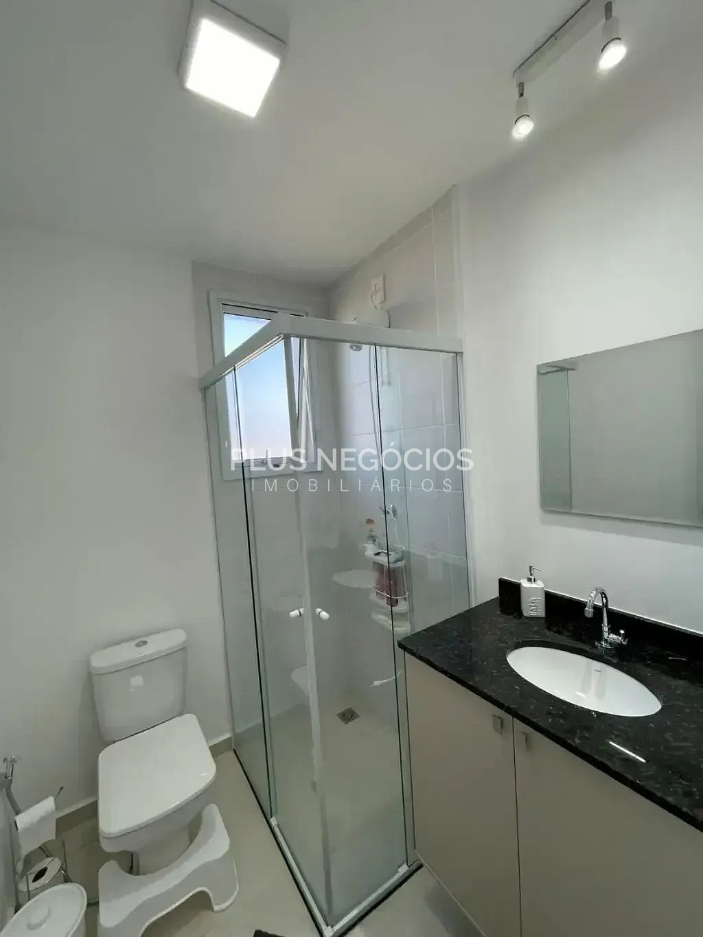 Apartamento à venda com 2 quartos, 73m² - Foto 18
