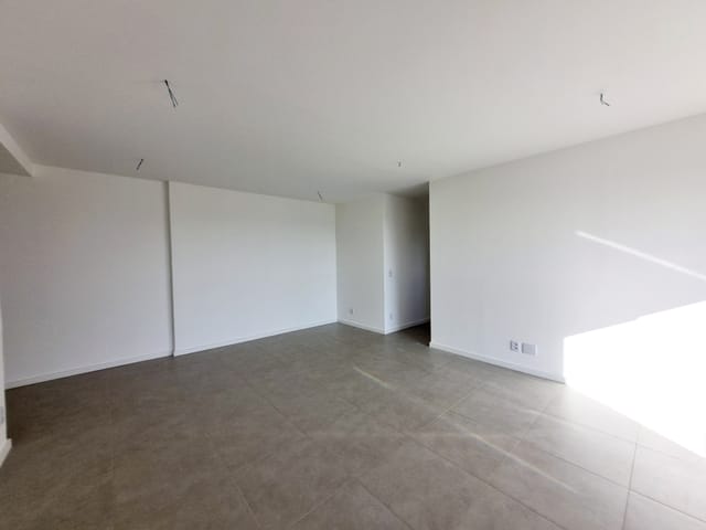Apartamento com 163m² 3 quartos e 2 banheiros, à venda, no bairro Terra Bonita em Londrina