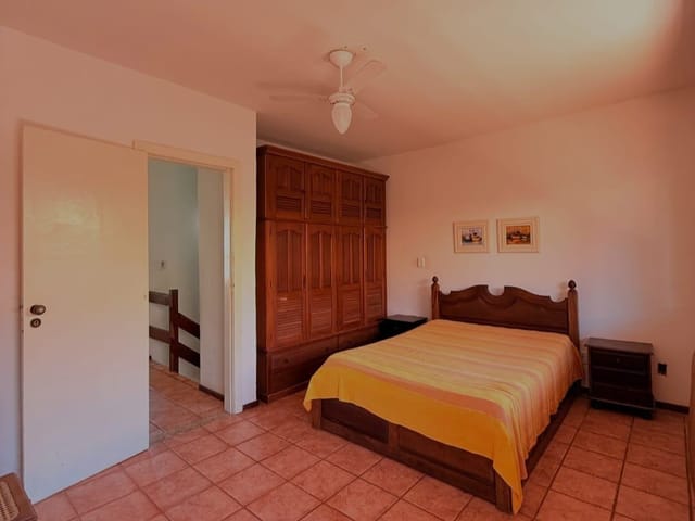 Apartamento 4 quartos e 3 banheiros, à venda, no bairro Peró em Cabo Frio