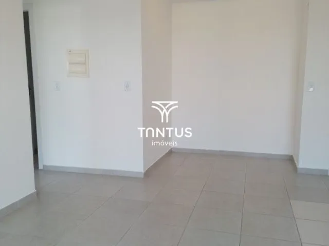 Apartamento 2 quartos e 2 banheiros, à venda, no bairro Atuba em Pinhais