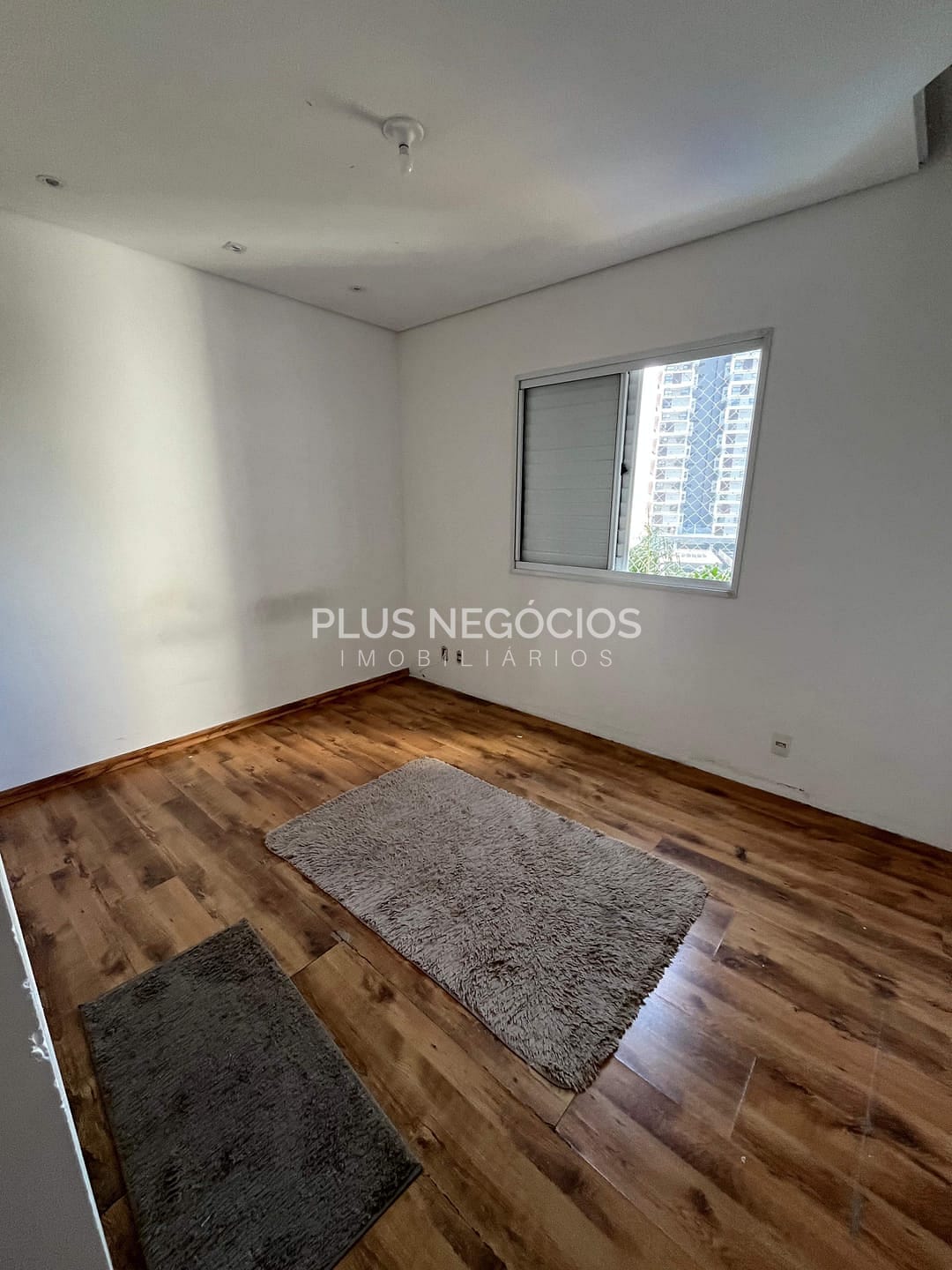 Apartamento à venda e aluguel com 3 quartos, 76m² - Foto 2