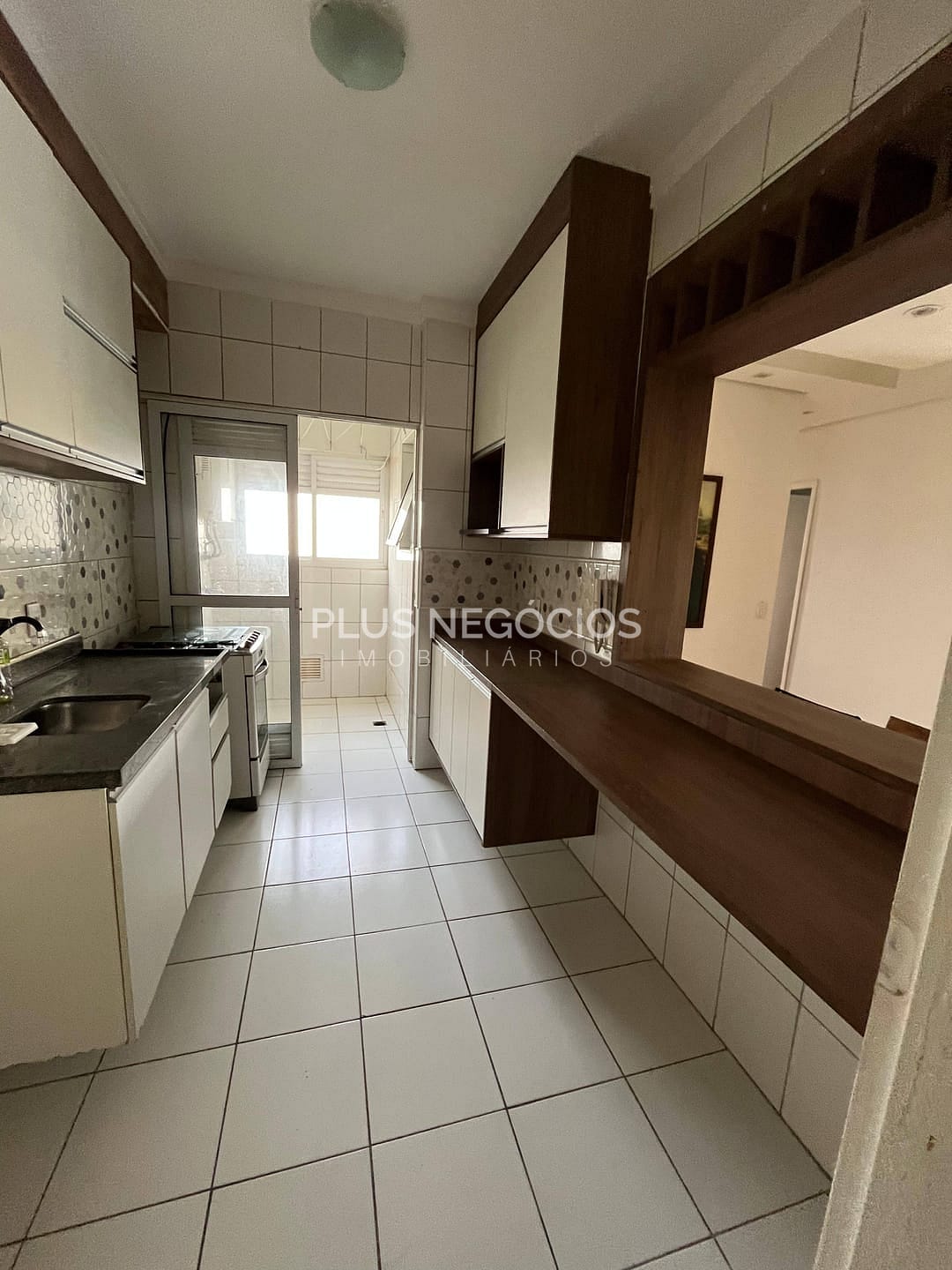 Apartamento à venda e aluguel com 3 quartos, 76m² - Foto 14