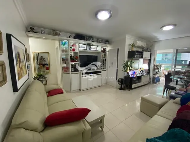 Apartamento com 174m² 2 quartos e 2 banheiros, à venda, no bairro Centro em Balneário Camboriú
