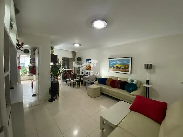 Apartamento com 174m² 2 quartos e 2 banheiros, à venda, no bairro Centro em Balneário Camboriú