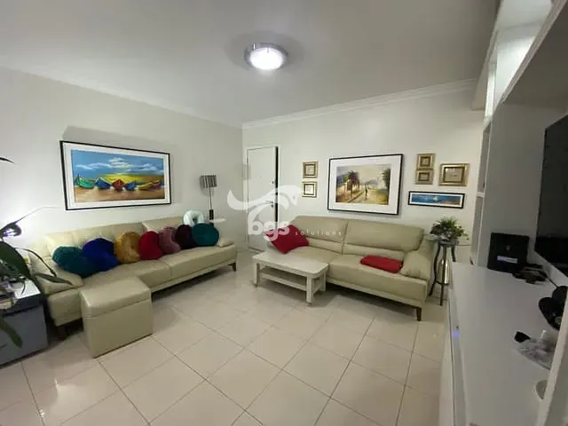 Apartamento com 174m² 2 quartos e 2 banheiros, à venda, no bairro Centro em Balneário Camboriú