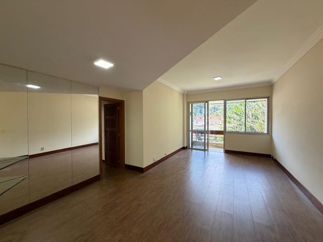 Apartamento 3 quartos e 3 banheiros, à venda, no bairro Centro em Petrópolis