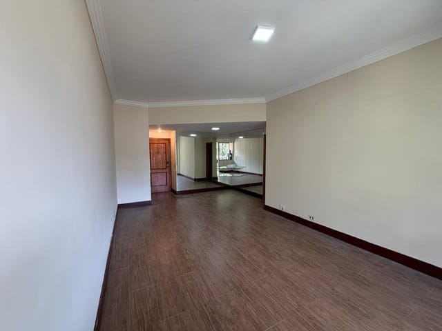 Apartamento 3 quartos e 3 banheiros, à venda, no bairro Centro em Petrópolis