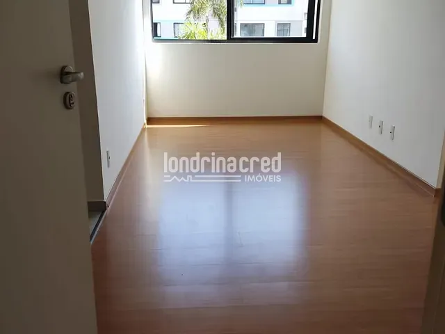 Apartamento 2 quartos e 1 banheiro, à venda, no bairro Condomínio Flor de Lótus em Londrina