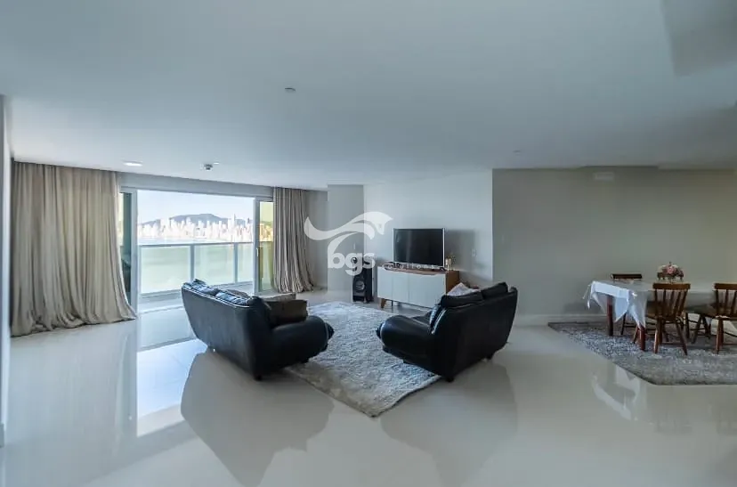 Apartamento, 3 quartos, 182 m² - Foto 2