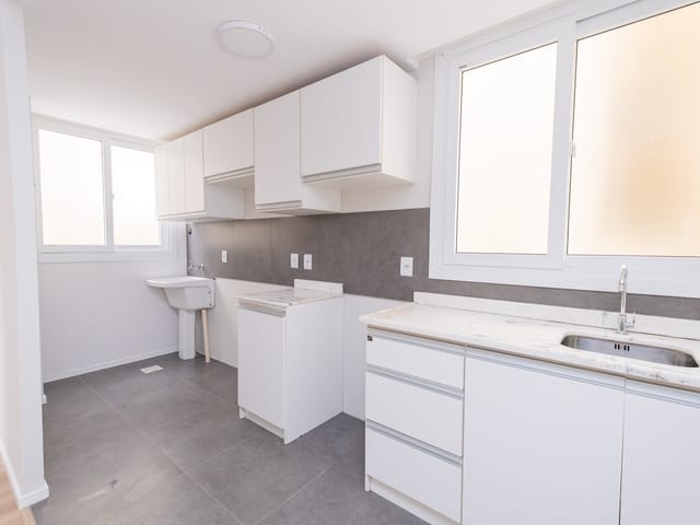 Apartamento 1 quarto e 1 banheiro, à venda, no bairro Centro em Pelotas