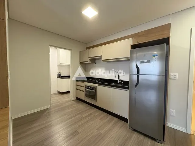 Apartamento 1 quarto e 1 banheiro, à venda ou para alugar, no bairro Centro em Ponta Grossa