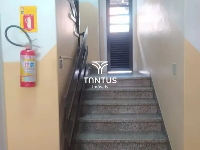 Apartamento 2 quartos e 1 banheiro, para alugar, no bairro Boa Vista em Curitiba