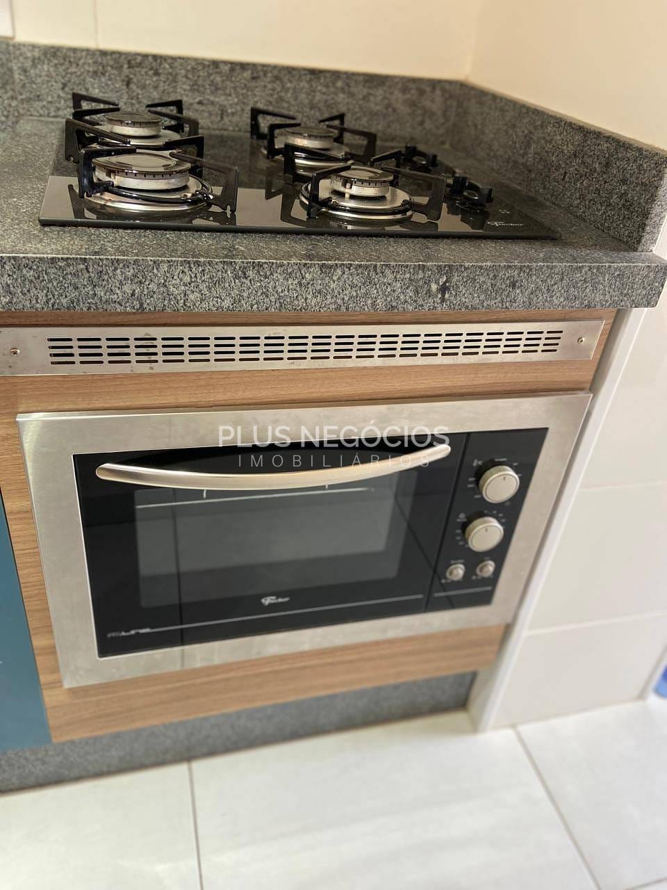 Apartamento à venda e aluguel com 2 quartos, 55m² - Foto 3