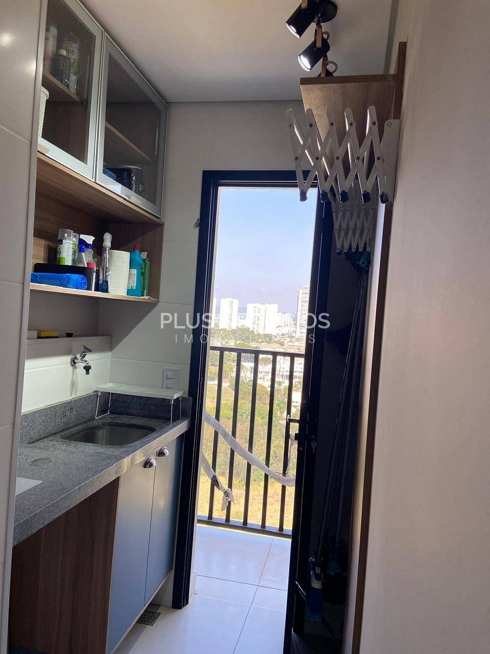 Apartamento à venda e aluguel com 2 quartos, 55m² - Foto 8