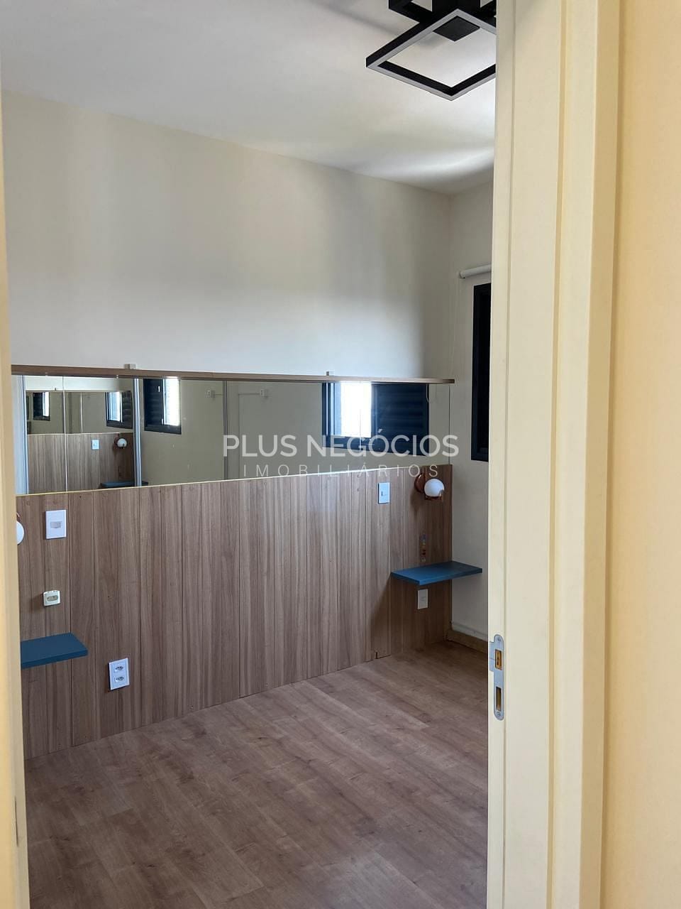 Apartamento à venda e aluguel com 2 quartos, 55m² - Foto 9