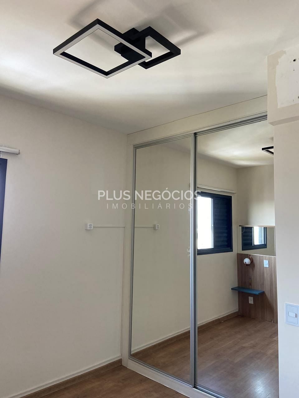 Apartamento à venda e aluguel com 2 quartos, 55m² - Foto 10