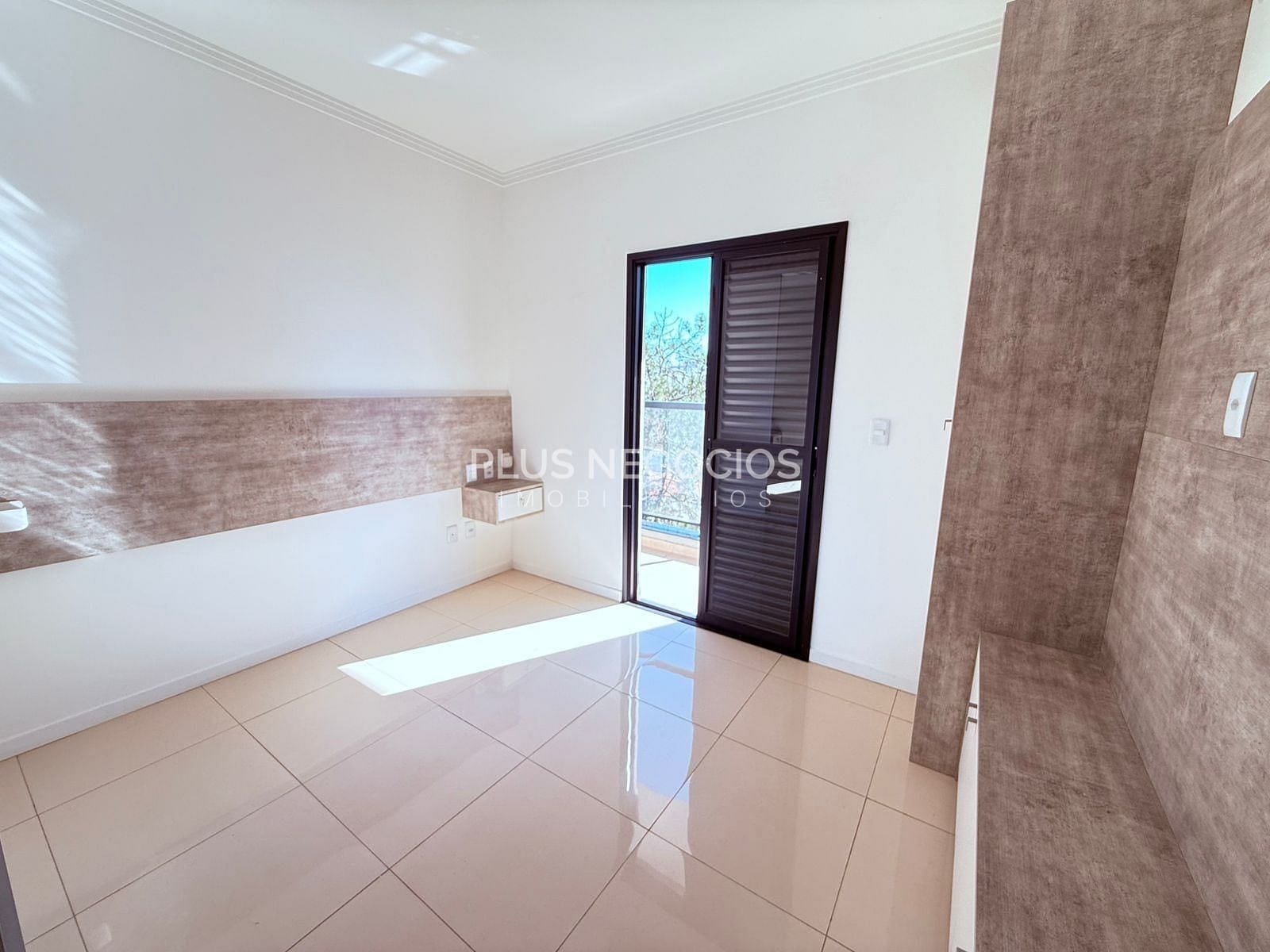 Apartamento à venda com 2 quartos, 65m² - Foto 15