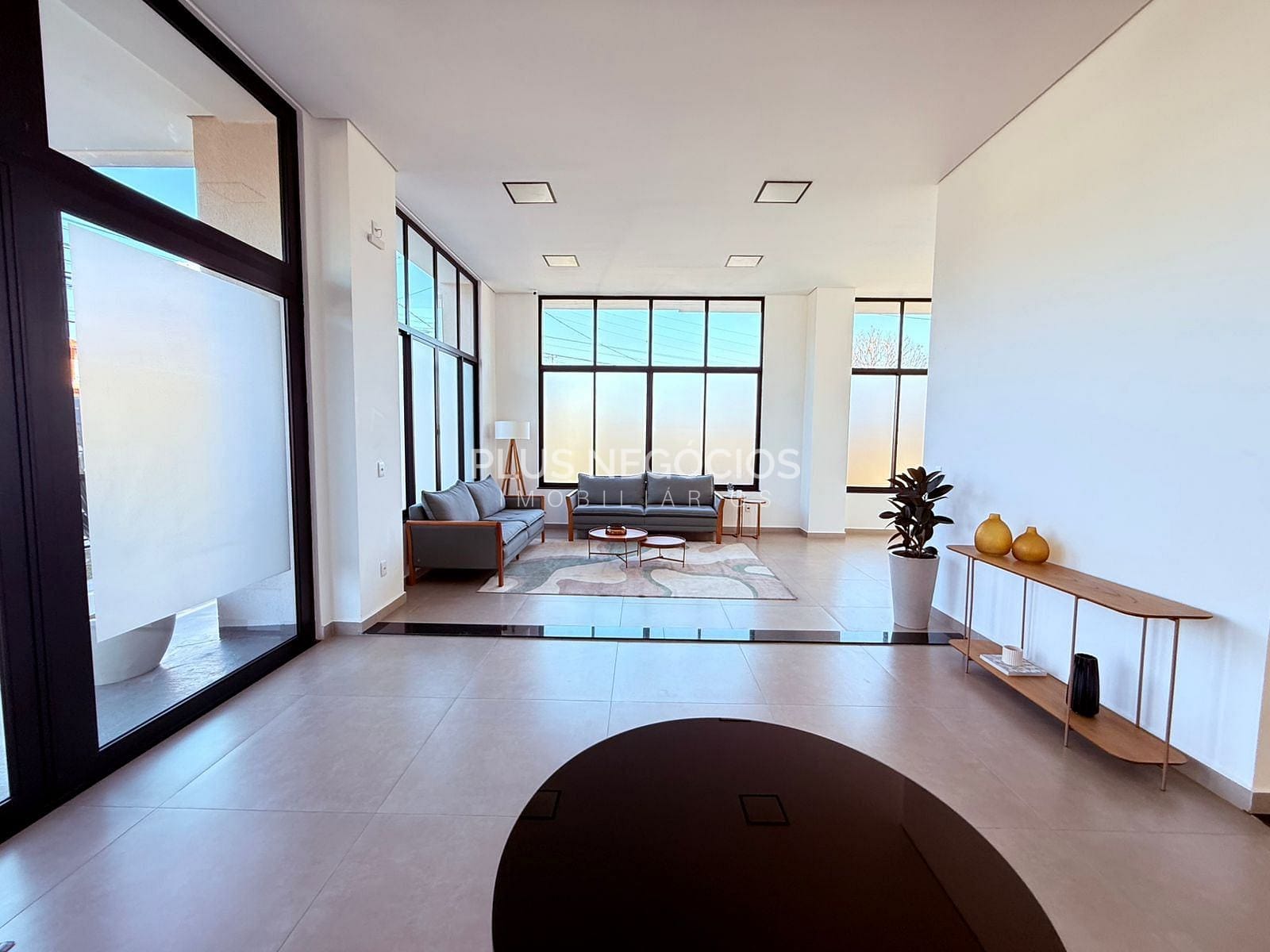 Apartamento à venda com 2 quartos, 65m² - Foto 25