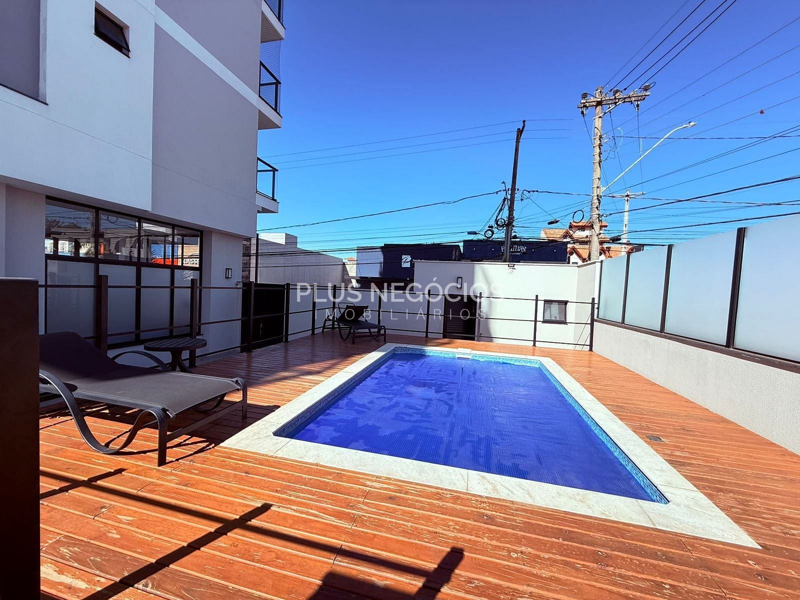 Apartamento à venda com 2 quartos, 65m² - Foto 27