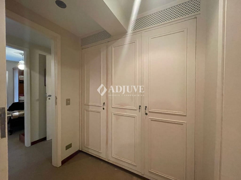 Apartamento à venda com 3 quartos, 183m² - Foto 6