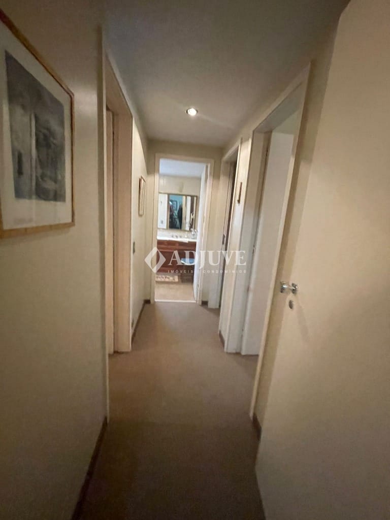 Apartamento à venda com 3 quartos, 183m² - Foto 18