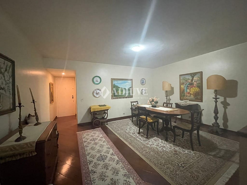 Apartamento à venda com 3 quartos, 183m² - Foto 26