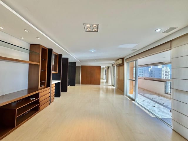 Apartamento 3 quartos e 4 banheiros, à venda, no bairro Gleba Palhano em Londrina