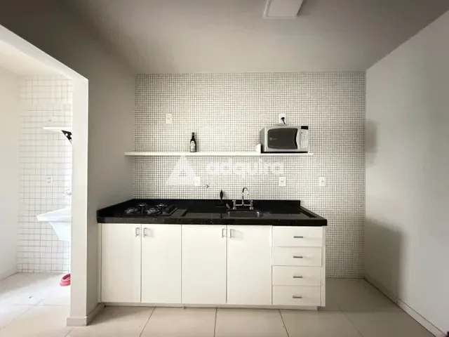 Apartamento 2 quartos e 2 banheiros, para alugar, no bairro Centro em Ponta Grossa
